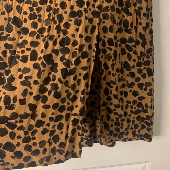 Lightweight animal print skirt size 1x - Picture 2 of 4